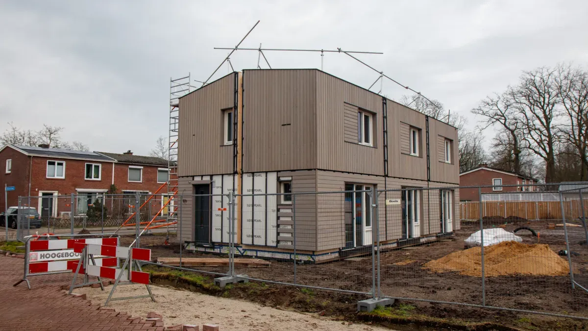 How EPS Slabs and EPS Panels Improve Building Insulation and Construction Efficiency